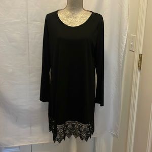 Black tunic/dress with lace hem